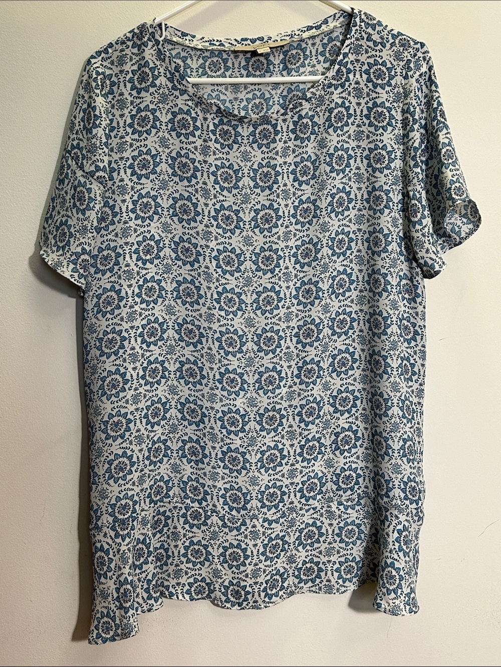 LOFT Blue Floral Short-Sleeve Blouse